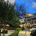 Διαμέρισμα Cozy Flat Near Air Albania Stadium 1