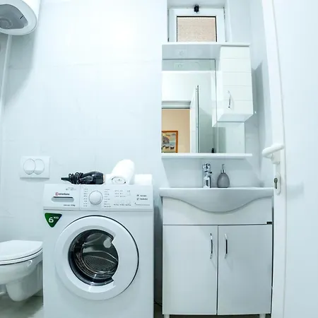 Cozy Flat Near Air Albania Stadium 1 Lejlighed